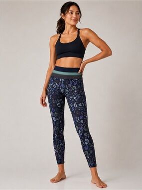 Athleta Elation 7/8 Tight Leopard Print Leggings MT Multicolor High Rise Yoga